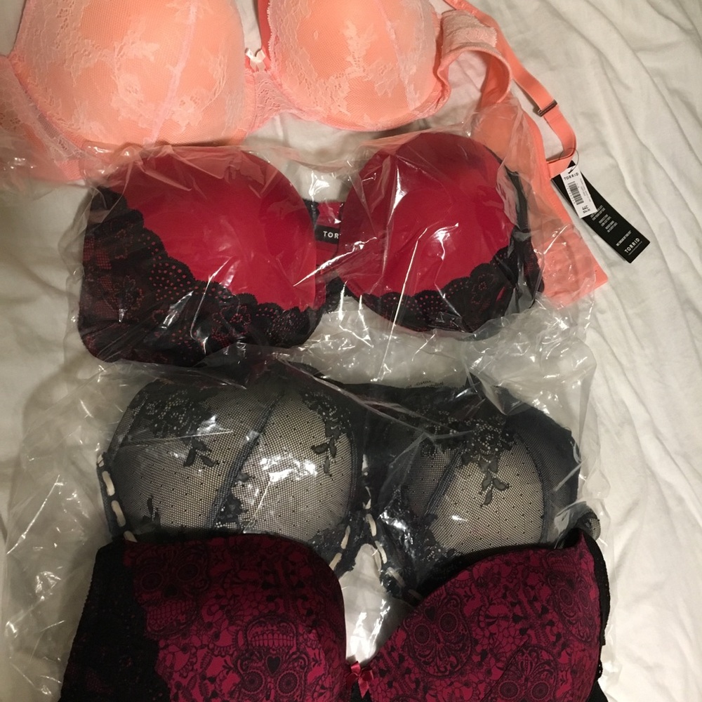 Torrid Bras BNWT 44C SET OF FOUR